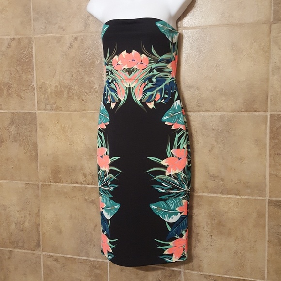 Express Floral Dress 4 - Picture 3 of 6